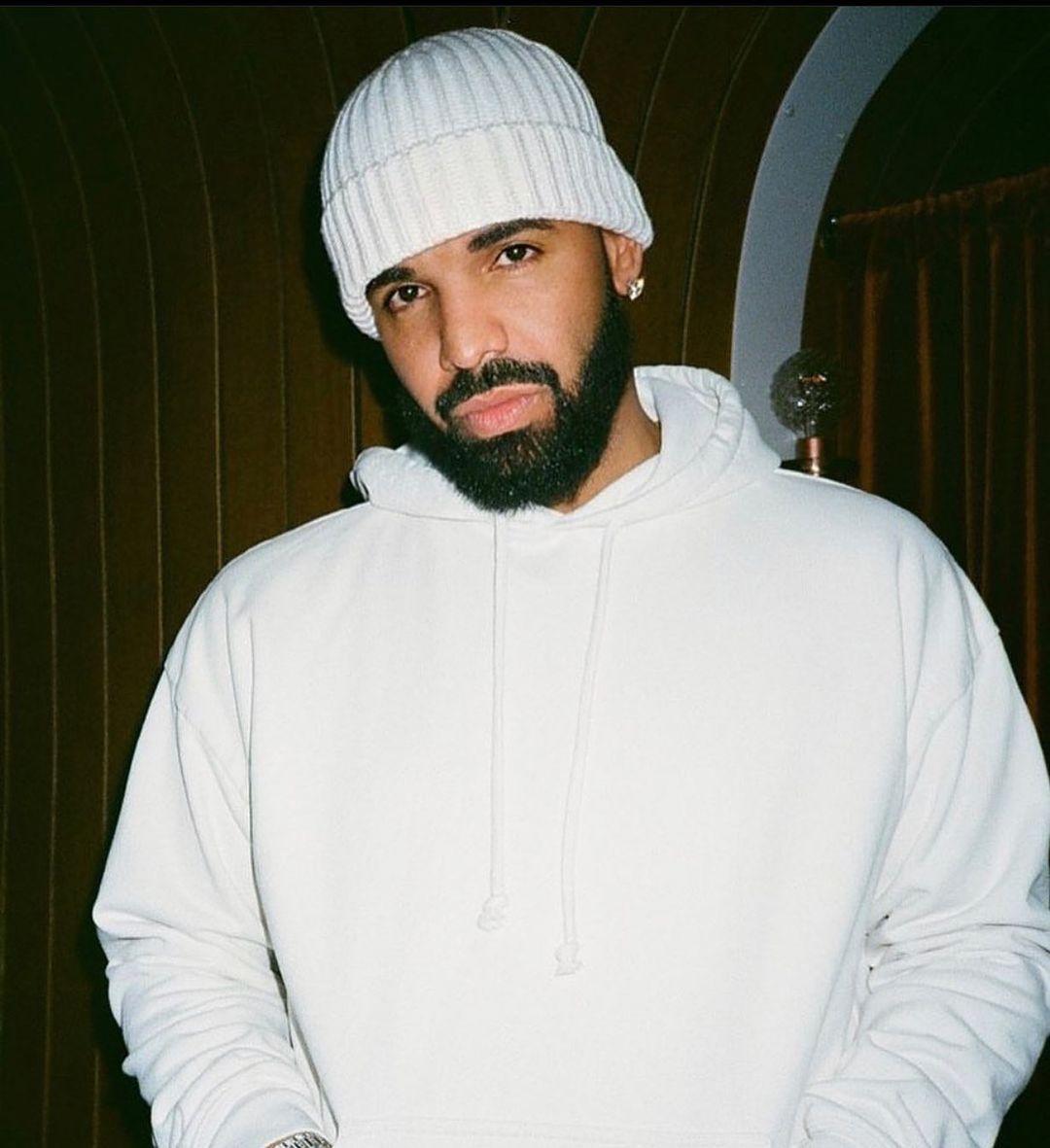 Drake – Texts Go Green - Bekaboy