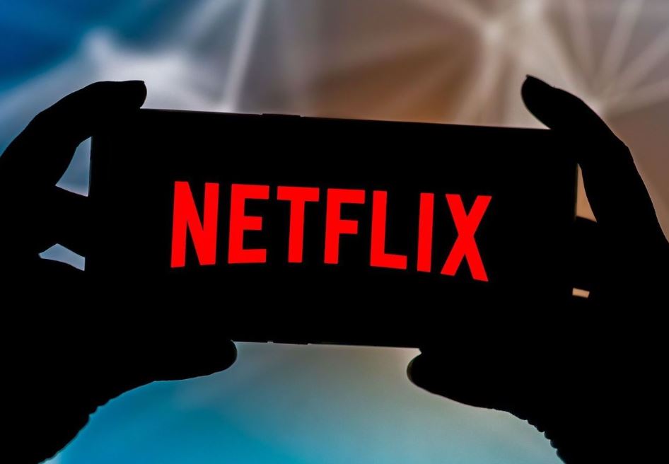 How to download movies and Shows from Netflix 2023?