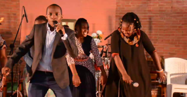 Nyimbo Za Kusifu na Kuabudu 2025