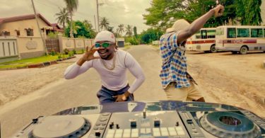 VIDEO: Marioo – Ha Ha Ha (Visualiser)