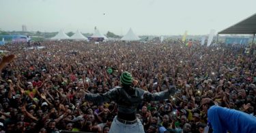 VIDEO Mbosso Live Performance At Yanga Parade