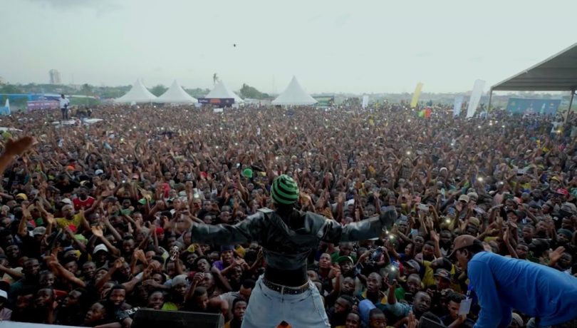 VIDEO Mbosso Live Performance At Yanga Parade