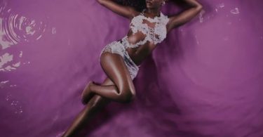 Ayra Starr & Rema - Who's Dat Girl