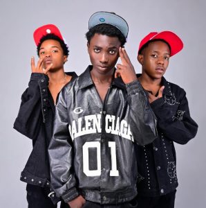 Makamanda - Mungu Anakuona