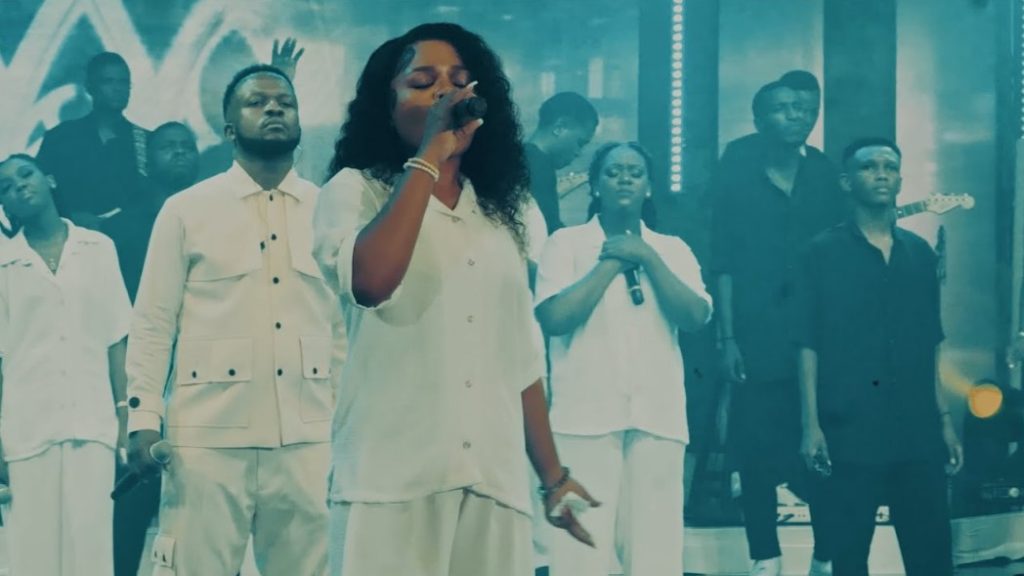 Henrick Mruma Ft Jenipher Nguo - Nakutegemea 2.0