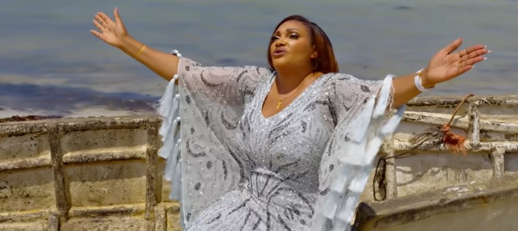 Maureen Tabs - Niruhusu