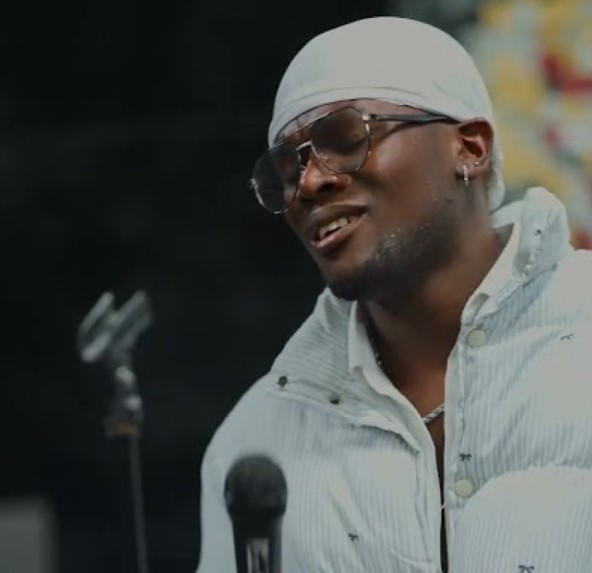Udede - Wadaima (Live Accoustic)
