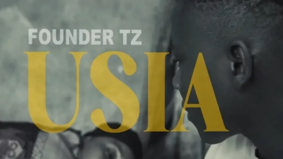 Founder Tz – Usia